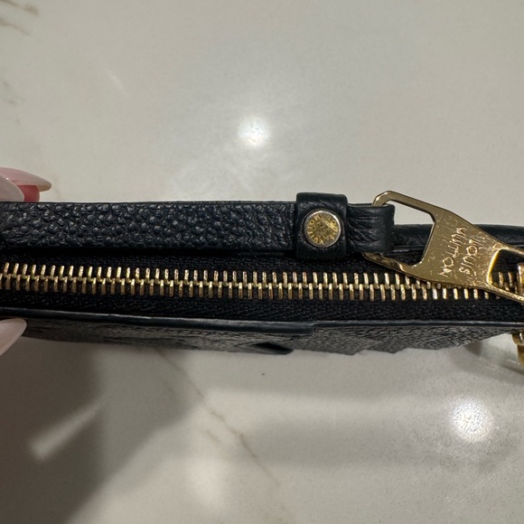 Louis Vuitton Black Card Holder Recto Verso - Picture 7 of 10